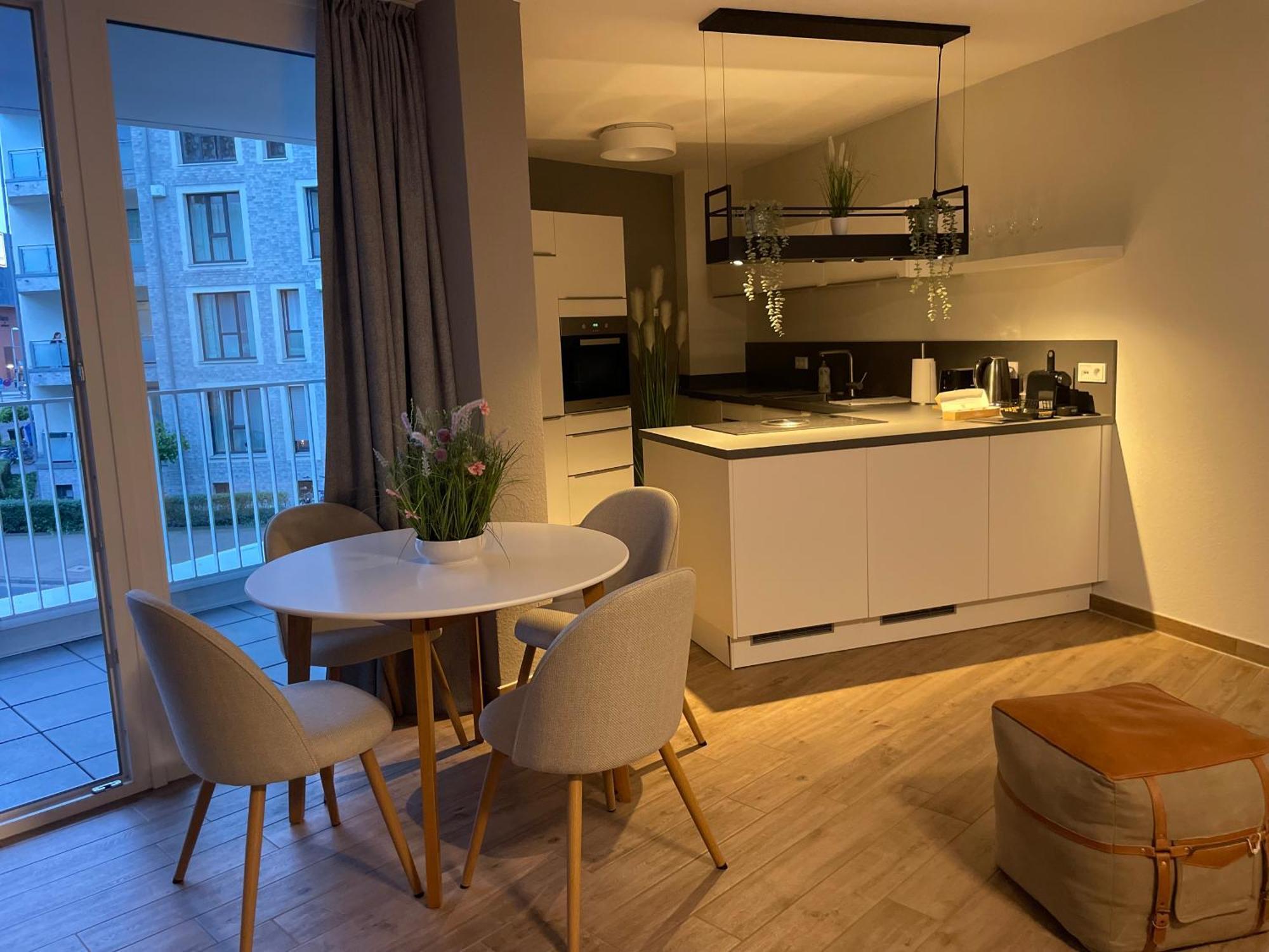 E&A City Apartment Hannover Mitten Im Stadtzentrum Mit Lift Und Tiefgarage Exterior photo